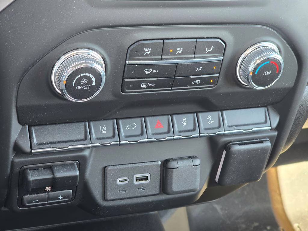 2024 Summit White GMC Sierra 2500HD Pro 4X4 Truck