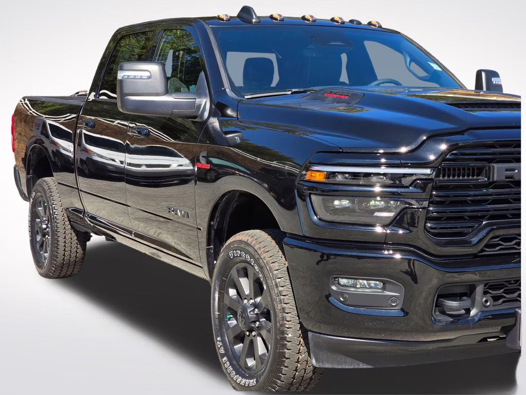 2026 Diamond Black Crystal Pearlcoat Ram 2500 Laramie 4X4 Truck