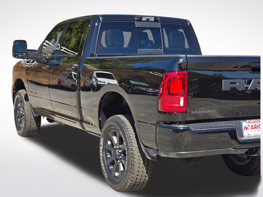 2026 Diamond Black Crystal Pearlcoat Ram 2500 Laramie 4X4 Truck