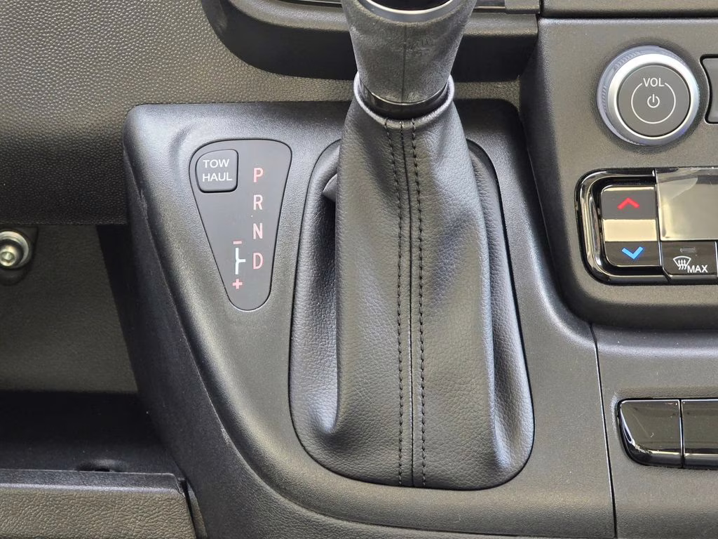 2026 Bright White Clearcoat Ram ProMaster 2500 High Roof FWD Van