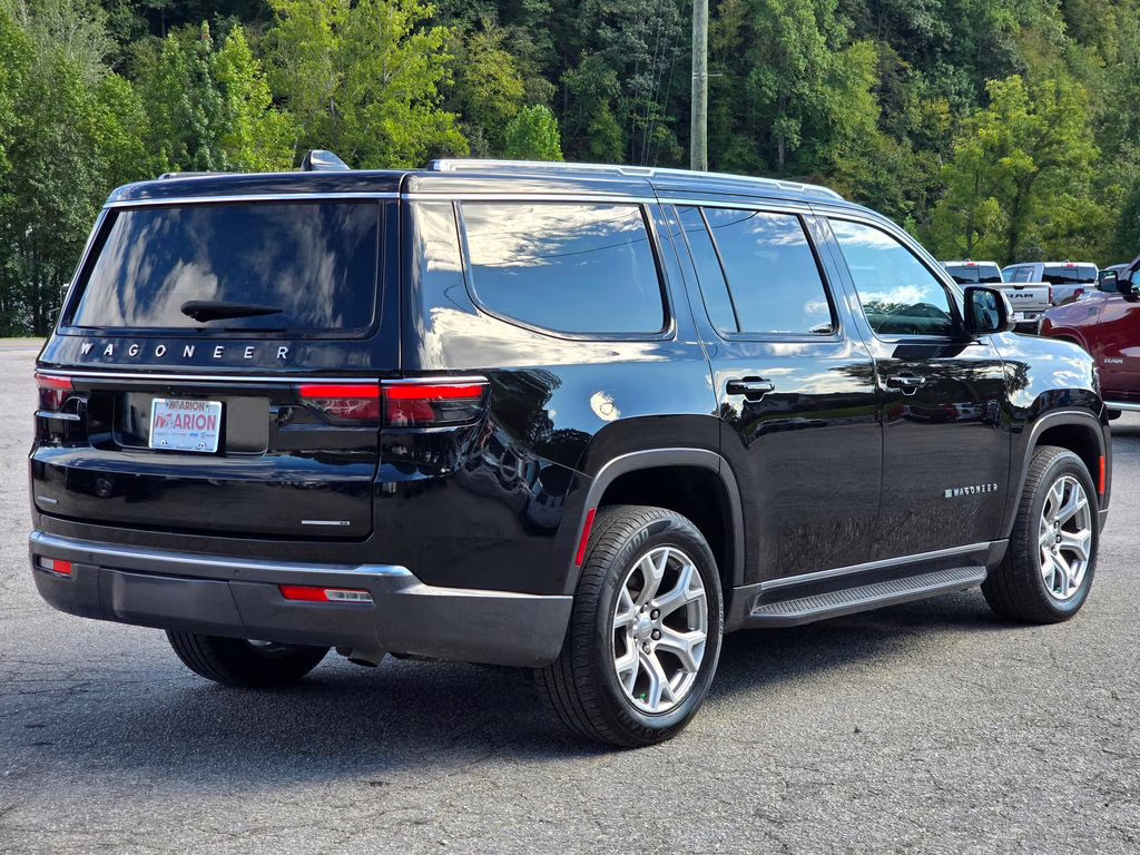 2022 Diamond Black Crystal Pearlcoat Jeep Wagoneer Series II 4X4 SUV