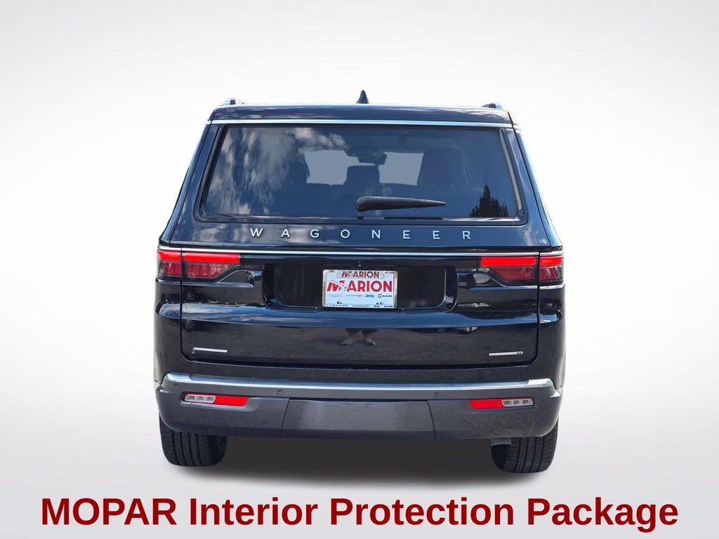 2022 Diamond Black Crystal Pearlcoat Jeep Wagoneer Series II 4X4 SUV