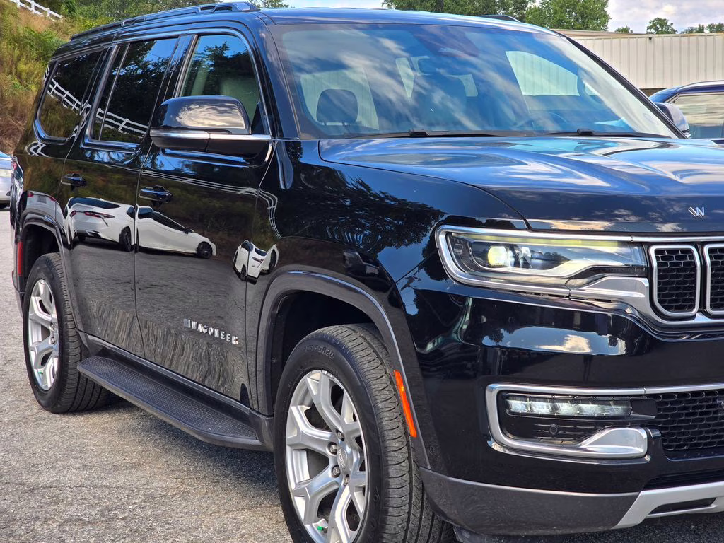 2022 Diamond Black Crystal Pearlcoat Jeep Wagoneer Series II 4X4 SUV