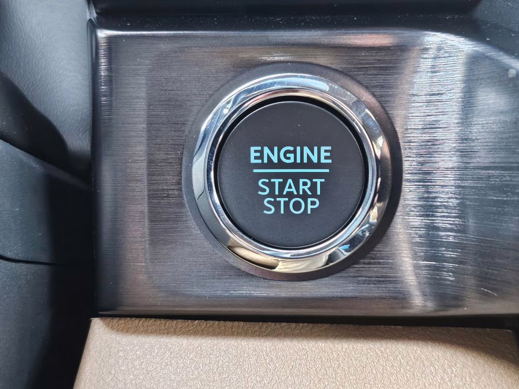 2026 Carbonized Gray Metallic Ford Super Duty F-250 SRW Lariat 4X4 Truck