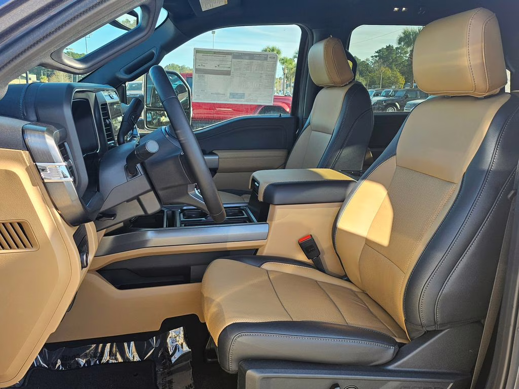 2026 Carbonized Gray Metallic Ford Super Duty F-250 SRW Lariat 4X4 Truck