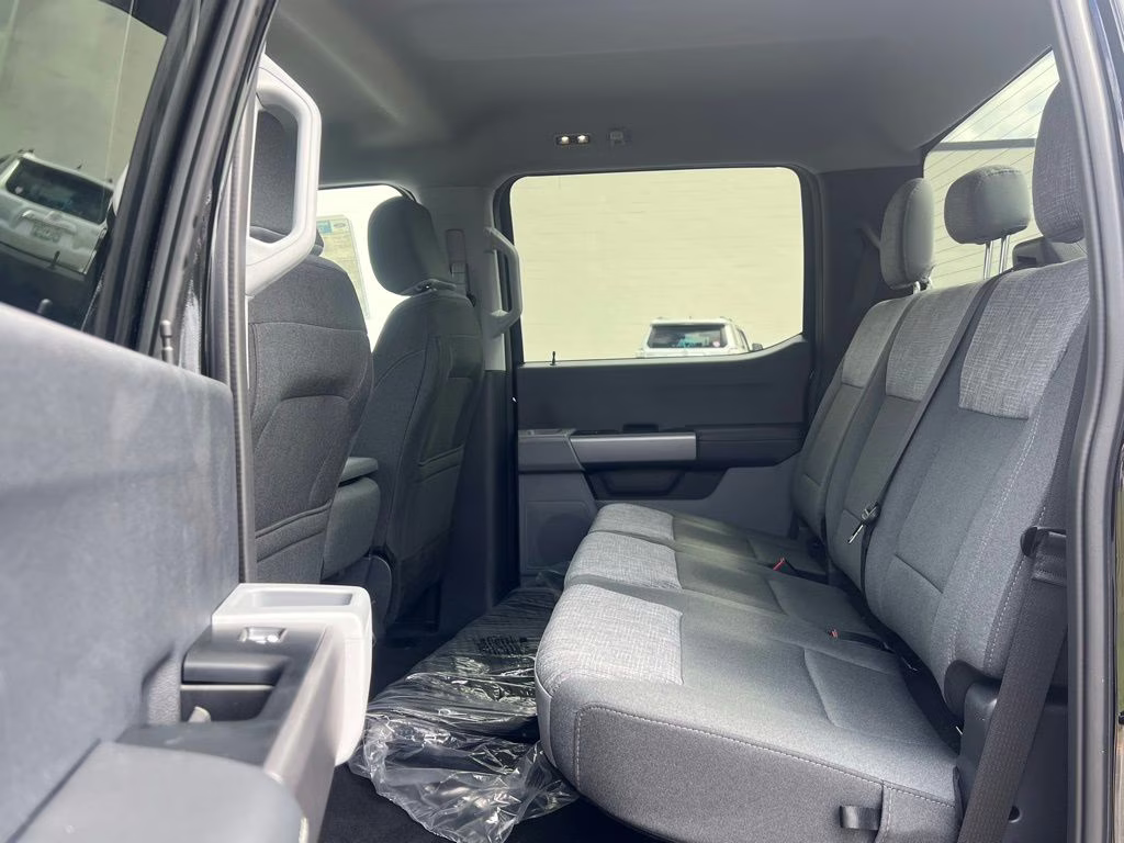 2026 Agate Black Metallic Ford Super Duty F-250 SRW XLT 4X4 Truck