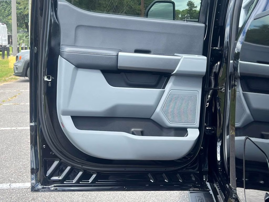 2026 Agate Black Metallic Ford Super Duty F-250 SRW XLT 4X4 Truck