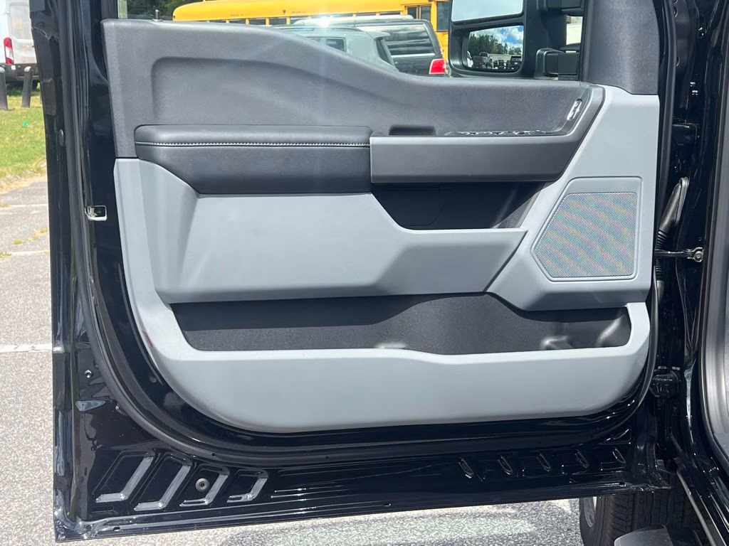 2026 Agate Black Metallic Ford Super Duty F-250 SRW XLT 4X4 Truck