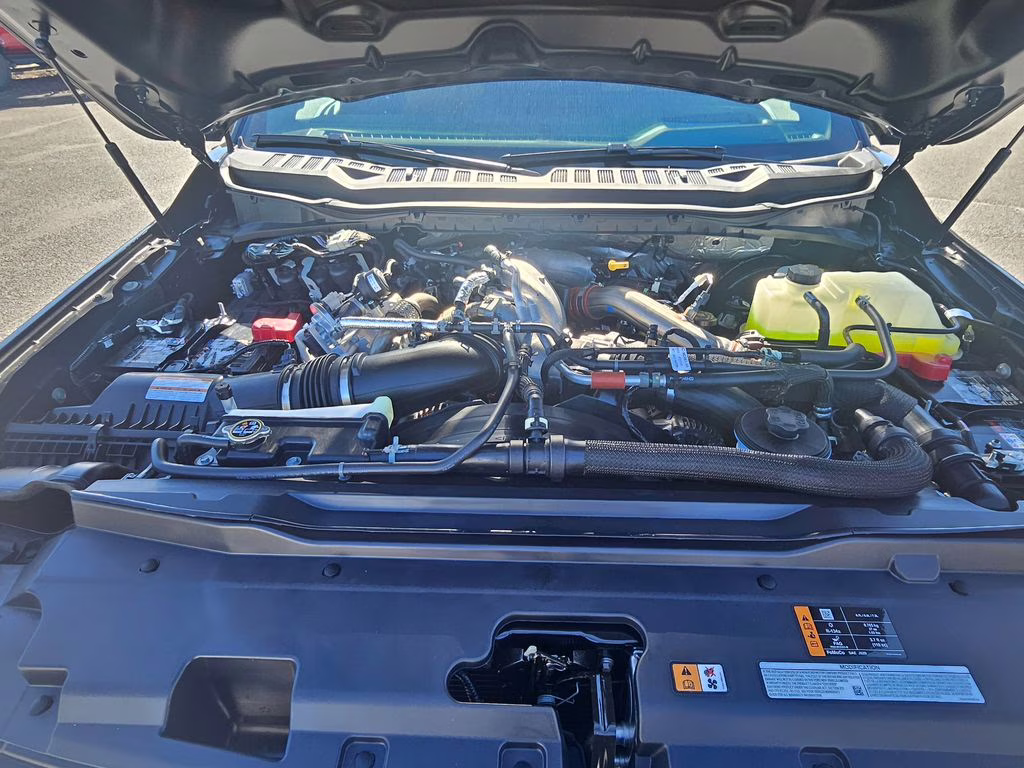 2026 Agate Black Metallic Ford Super Duty F-350 SRW Lariat 4X4 Truck