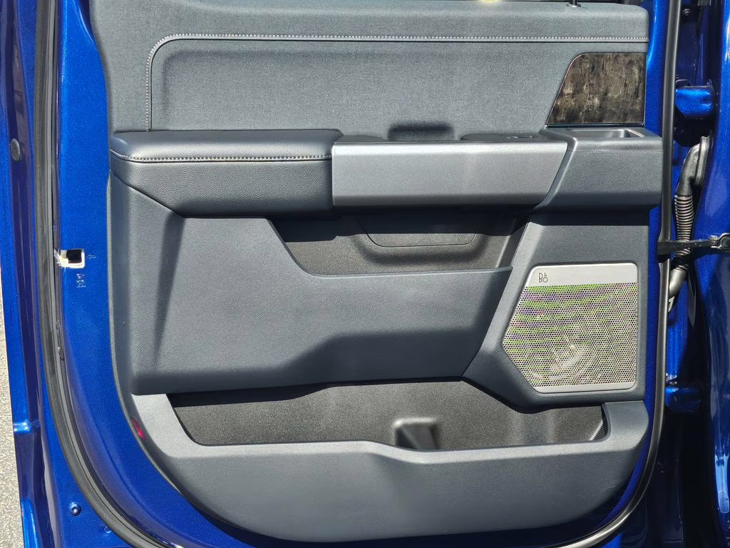 2026 Argon Blue Metallic Ford Super Duty F-350 SRW Lariat 4X4 Truck