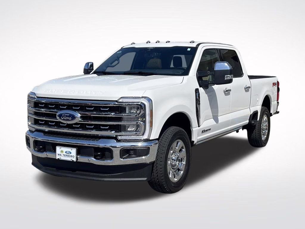 2025 Star White Metallic Tri-Coat Ford Super Duty F-350 SRW Lariat 4X4 Truck