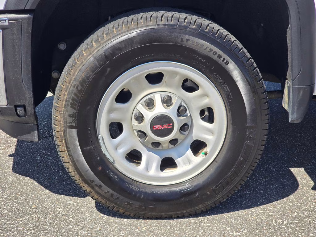 2024 Summit White GMC Sierra 2500HD Pro 4X4 Truck