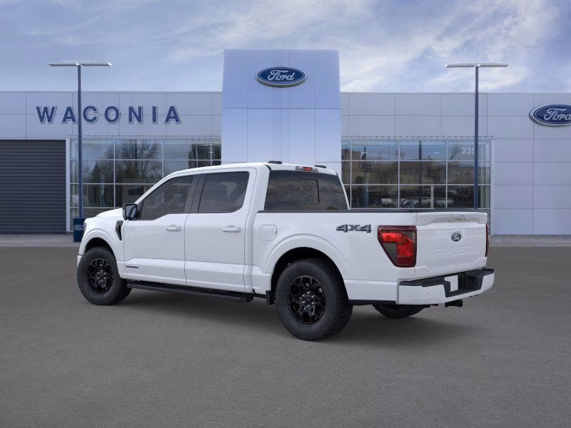 2025 Oxford White Ford F-150 XLT 4X4 Truck