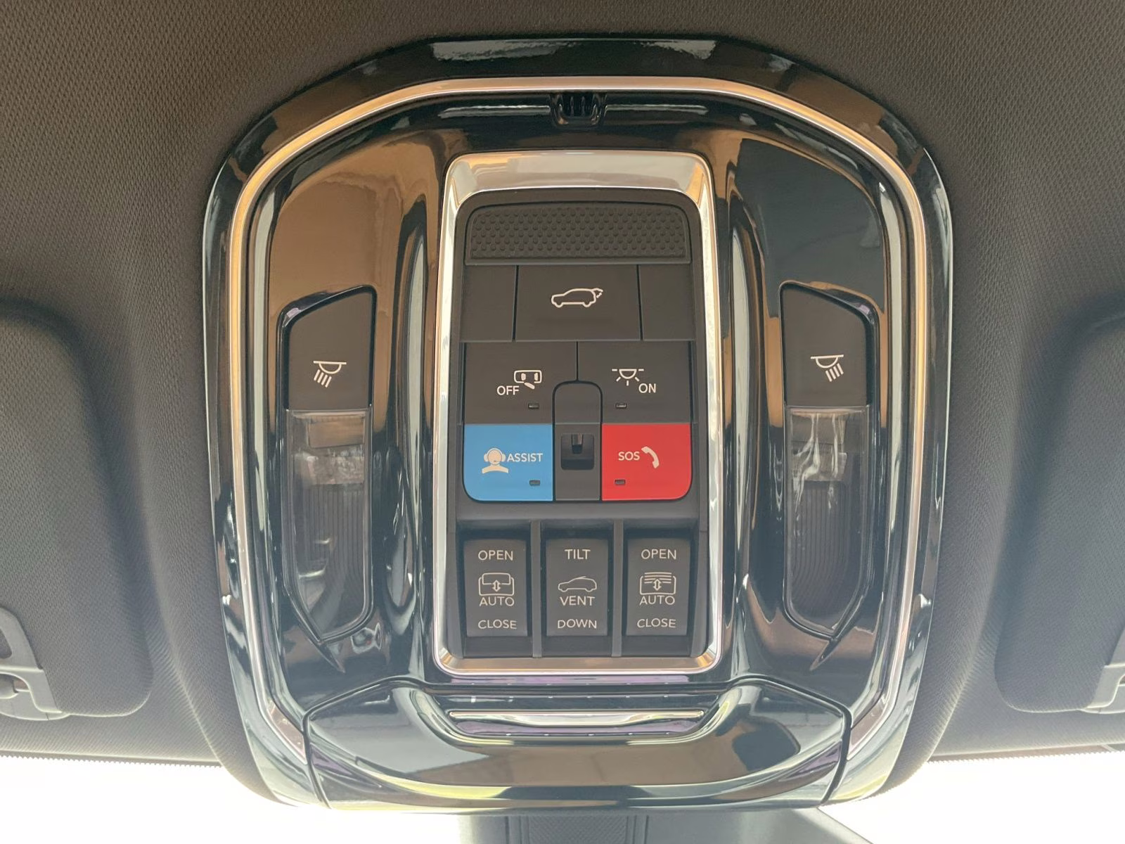 2024 Diamond Black Crystal Pearlcoat Jeep Grand Cherokee Summit 4xe 4X4 SUV