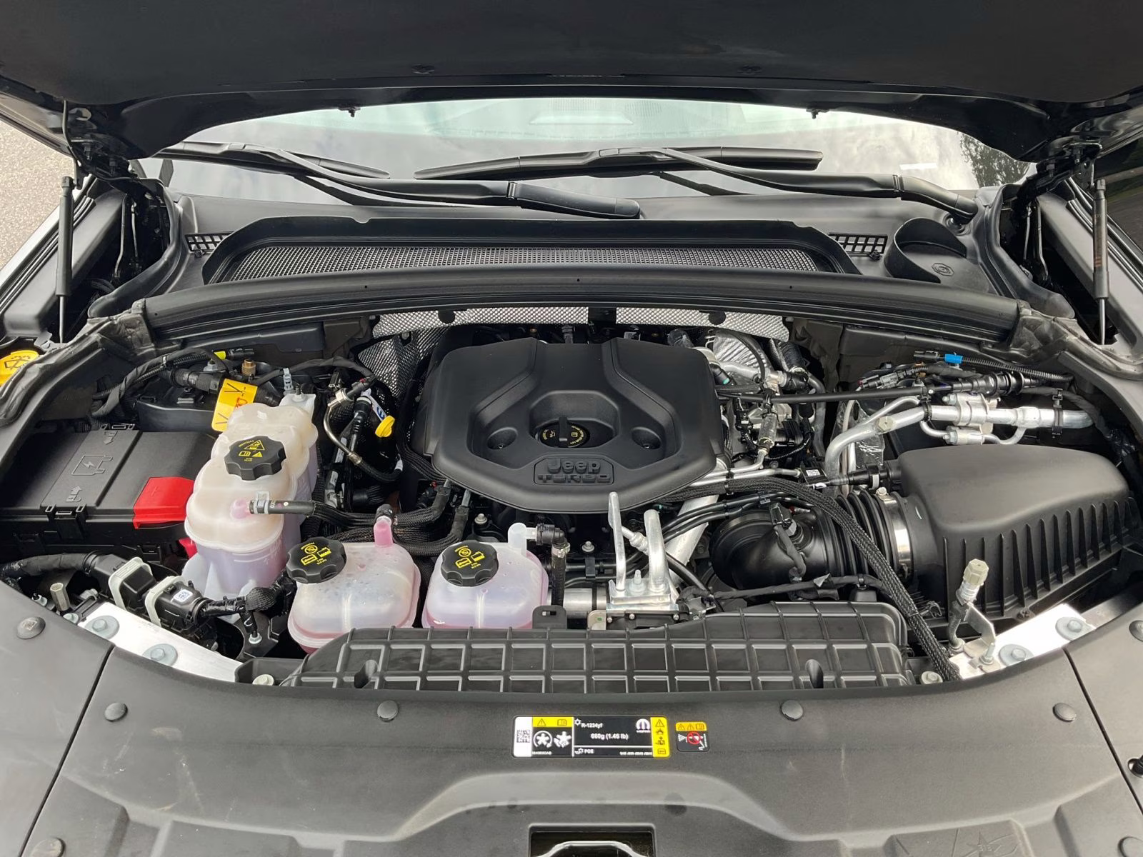 2024 Diamond Black Crystal Pearlcoat Jeep Grand Cherokee Summit 4xe 4X4 SUV