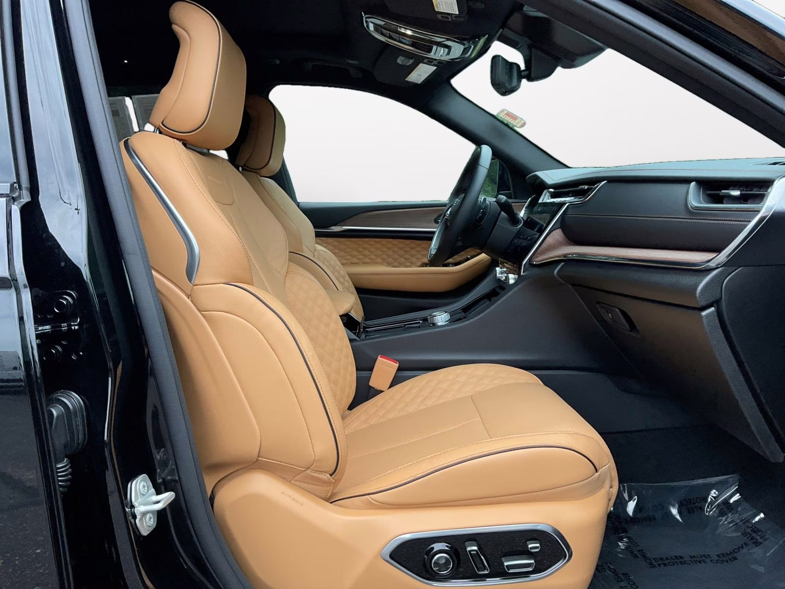 2024 Diamond Black Crystal Pearlcoat Jeep Grand Cherokee Summit 4xe 4X4 SUV