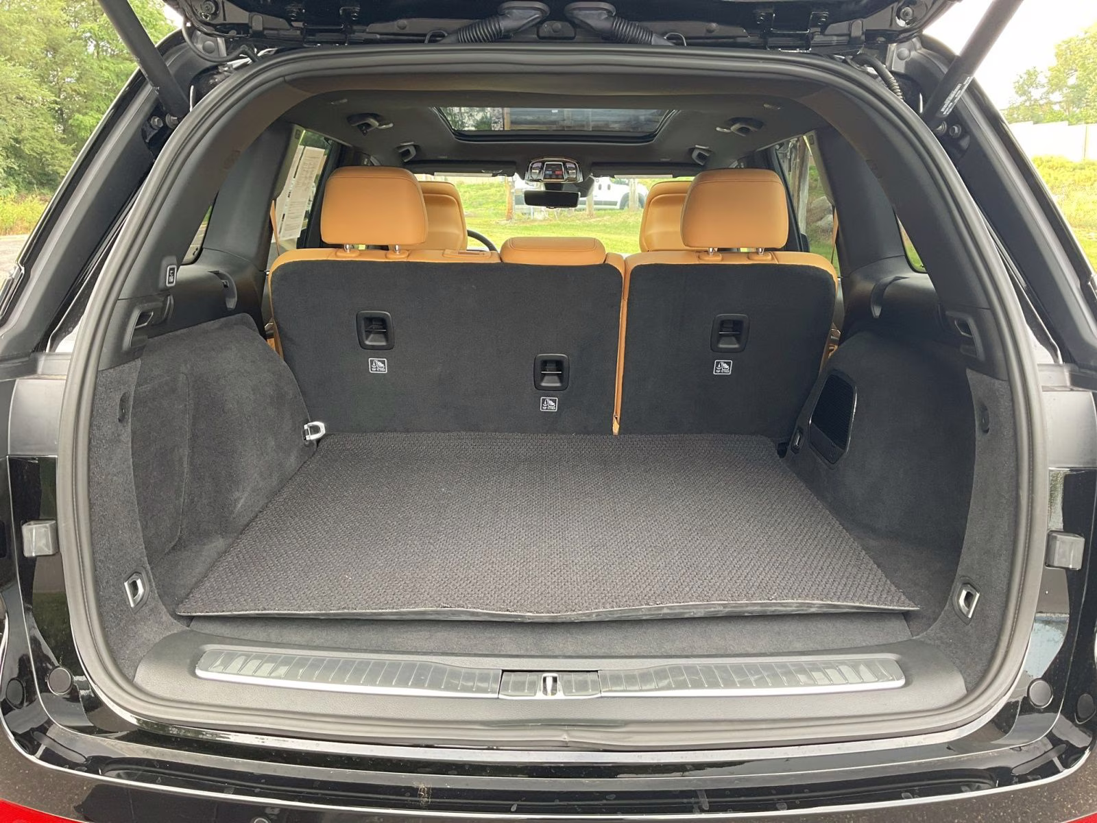 2024 Diamond Black Crystal Pearlcoat Jeep Grand Cherokee Summit 4xe 4X4 SUV