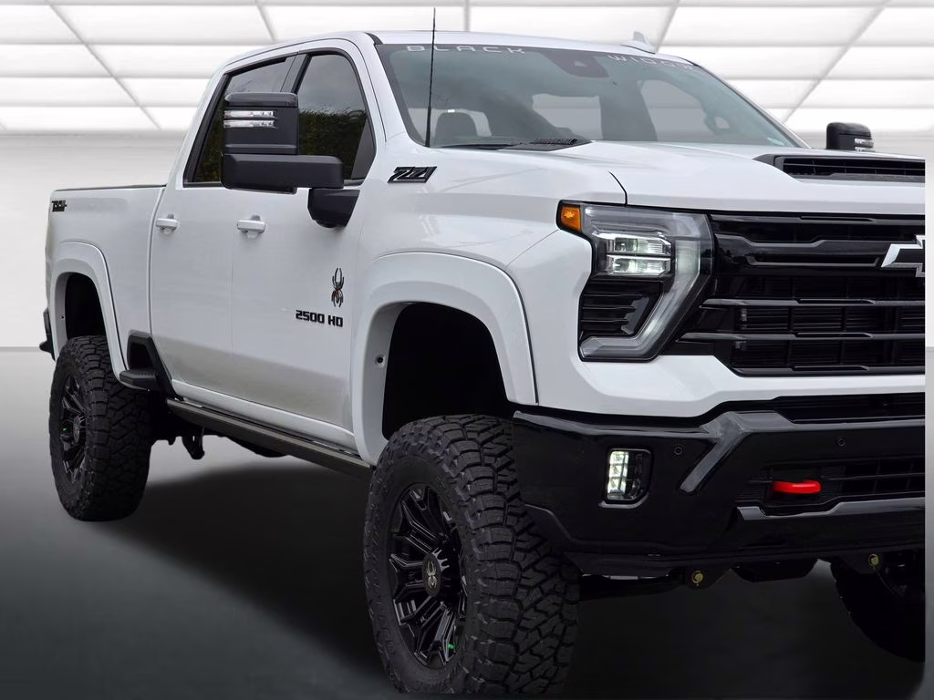 2025 Summit White Chevrolet Silverado 2500HD LTZ 4X4 Truck