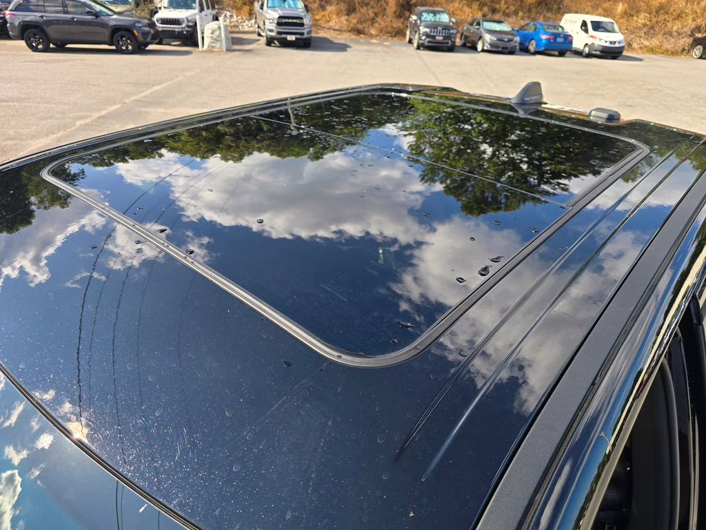 2026 Diamond Black Crystal Pearlcoat Ram 1500 Limited 4X4 Truck