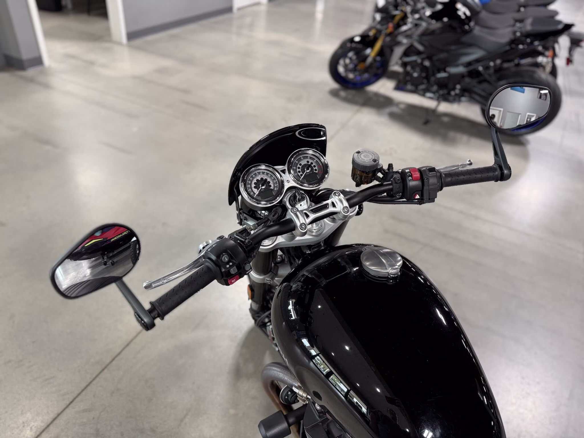 2022 - Triumph Speed Twin 1200 Motorcycle