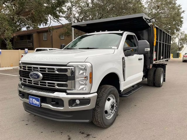 2024 Oxford White Ford Super Duty F-350 DRW XL 4X4 Chassis