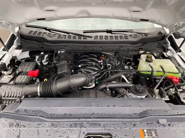 2024 Oxford White Ford Super Duty F-350 DRW XL 4X4 Chassis