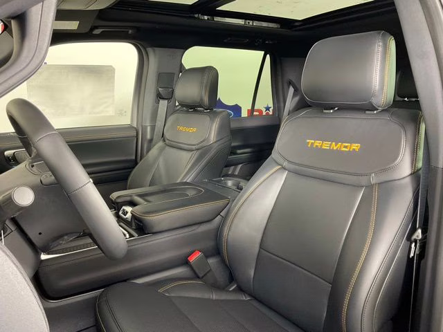 2025 Black Metallic Ford Expedition Tremor 4X4 SUV