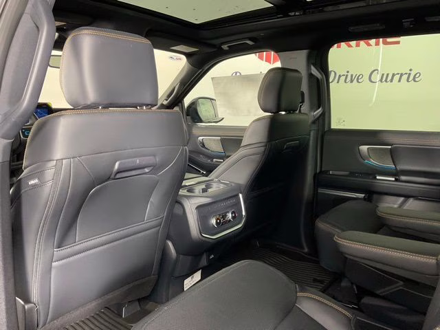 2025 Black Metallic Ford Expedition Tremor 4X4 SUV