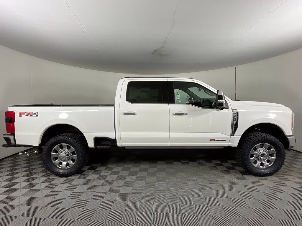 2026 White Metallic Ford Super Duty F-250 SRW King Ranch 4X4 Truck