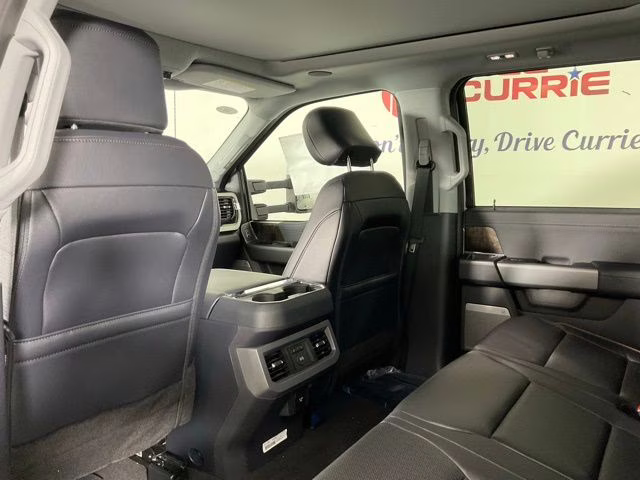 2026 Avalanche Ford Super Duty F-250 SRW Lariat 4X4 Truck