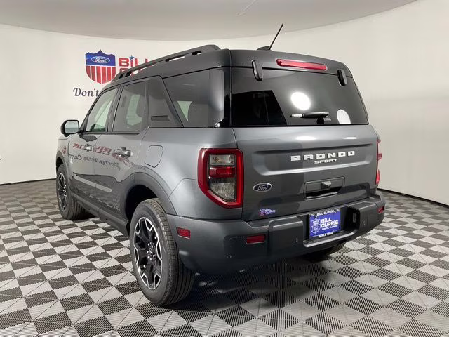 2025 Gray Metallic Ford Bronco Sport Outer Banks 4X4 SUV