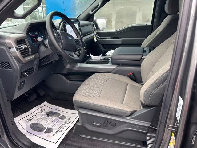 2025 Carbonized Gray Metallic Ford F-150 XLT 4X4 Truck