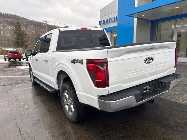 2025 Oxford White Ford F-150 XLT 4X4 Truck