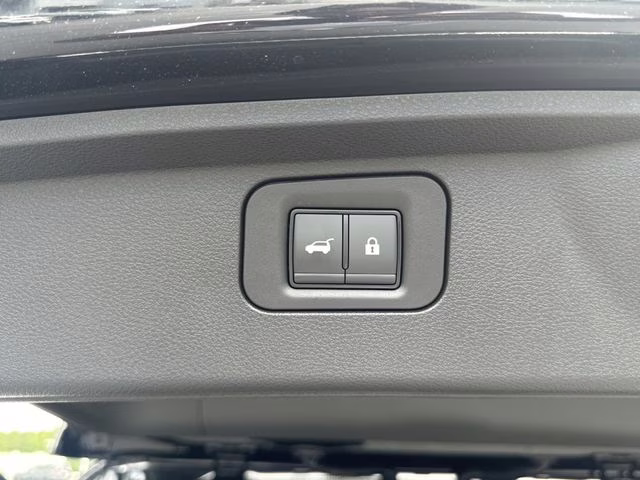 2025 Super Black Nissan Armada Platinum Reserve 4X4 SUV