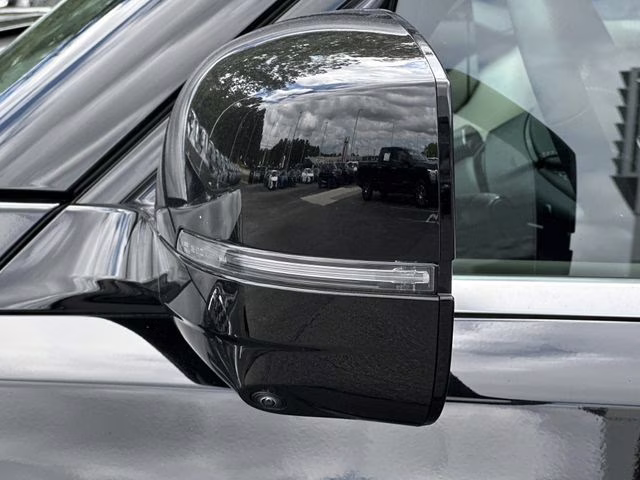 2025 Super Black Nissan Armada Platinum Reserve 4X4 SUV