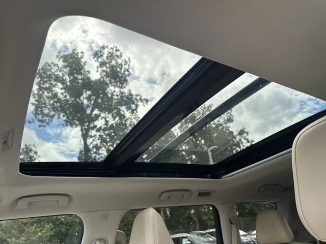 2025 Super Black Nissan Armada Platinum Reserve 4X4 SUV