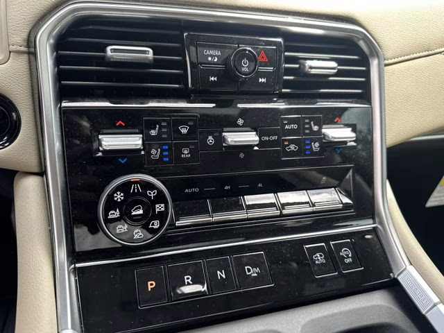 2025 Super Black Nissan Armada Platinum Reserve 4X4 SUV