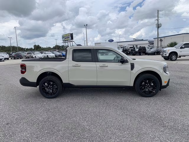 2025 Desert Sand Ford Maverick Lariat AWD Truck