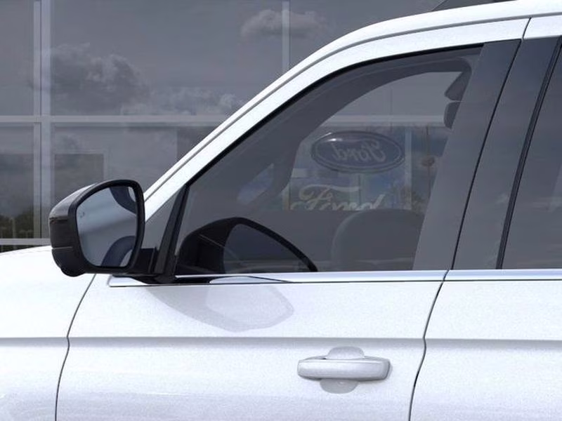 2025 Space Silver Metallic Ford Expedition Active RWD SUV