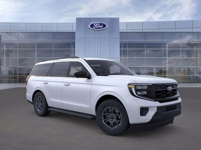 2025 Space Silver Metallic Ford Expedition Active RWD SUV