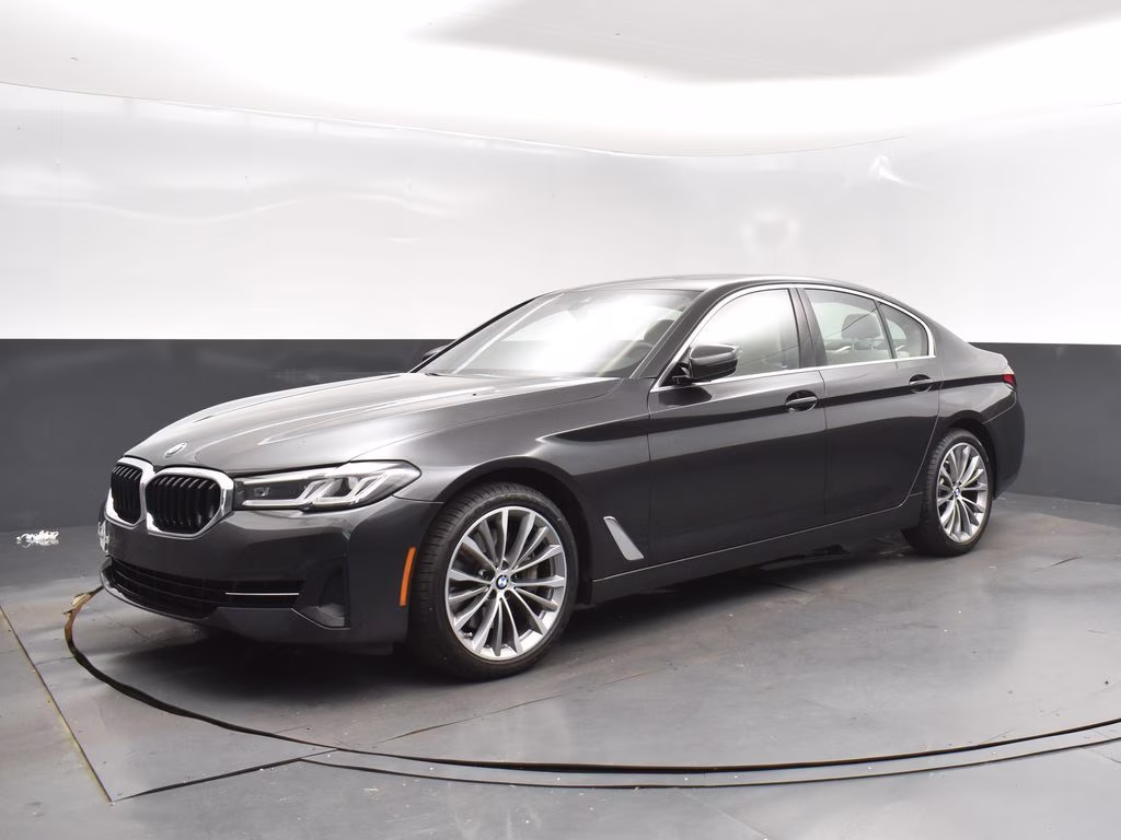 2022 Dark Graphite Metallic BMW 5 Series 540i RWD Sedan