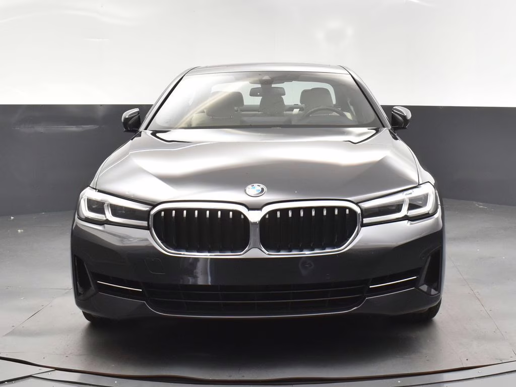 2022 Dark Graphite Metallic BMW 5 Series 540i RWD Sedan