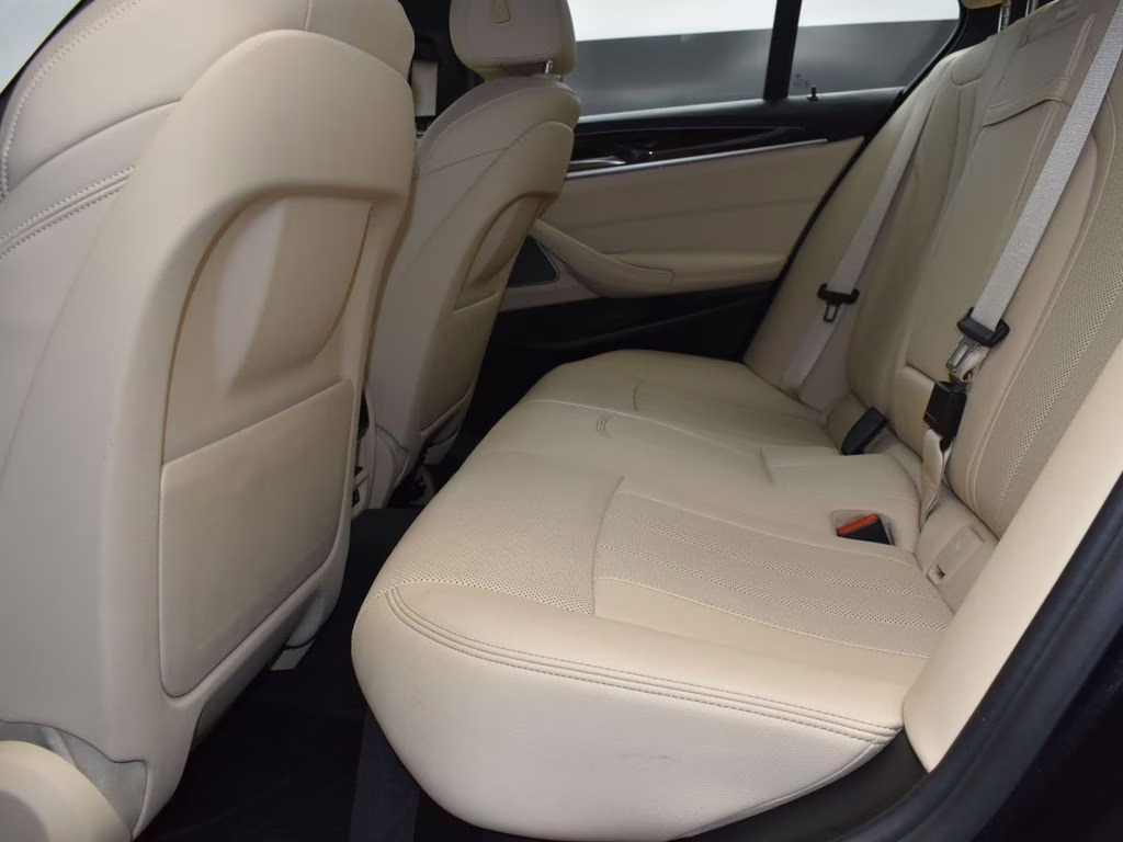 2022 Dark Graphite Metallic BMW 5 Series 540i RWD Sedan