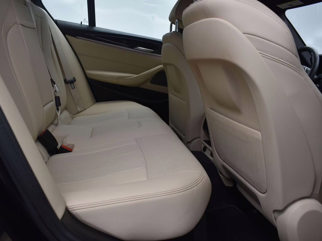 2022 Dark Graphite Metallic BMW 5 Series 540i RWD Sedan