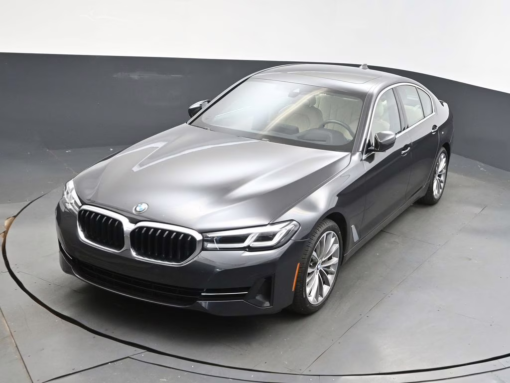 2022 Dark Graphite Metallic BMW 5 Series 540i RWD Sedan
