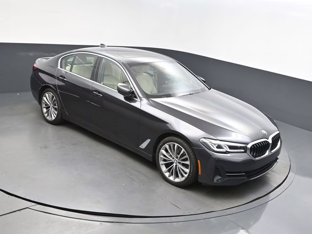 2022 Dark Graphite Metallic BMW 5 Series 540i RWD Sedan