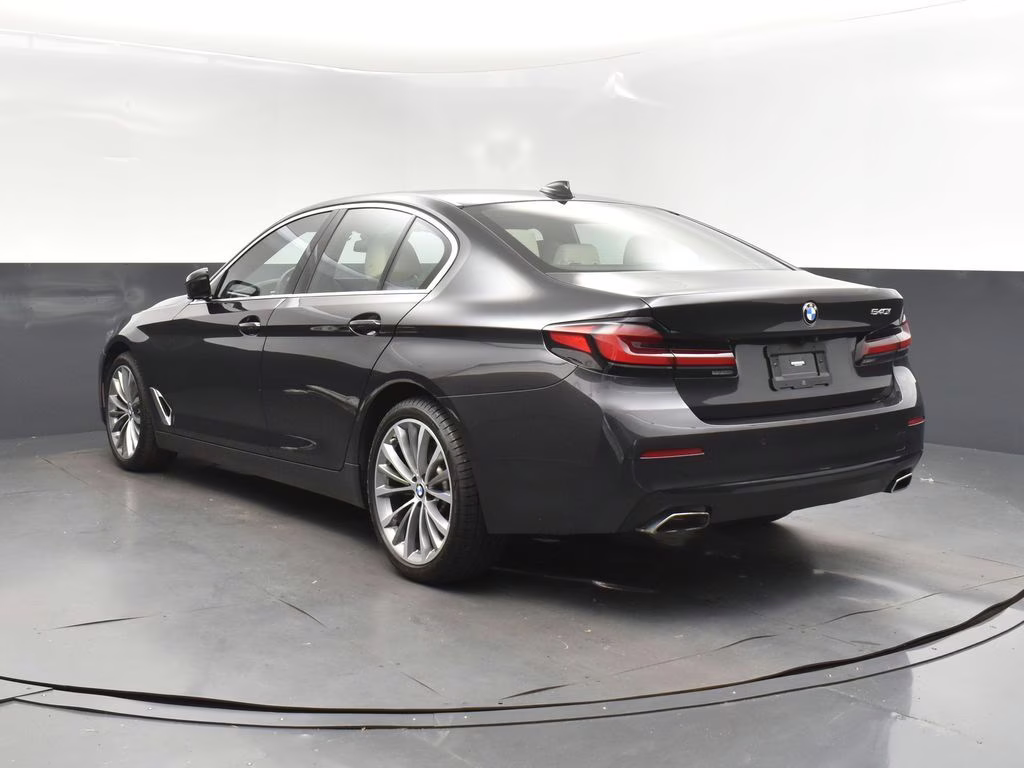 2022 Dark Graphite Metallic BMW 5 Series 540i RWD Sedan