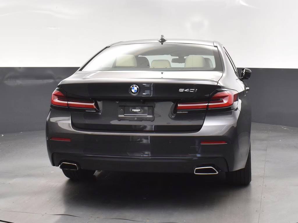 2022 Dark Graphite Metallic BMW 5 Series 540i RWD Sedan