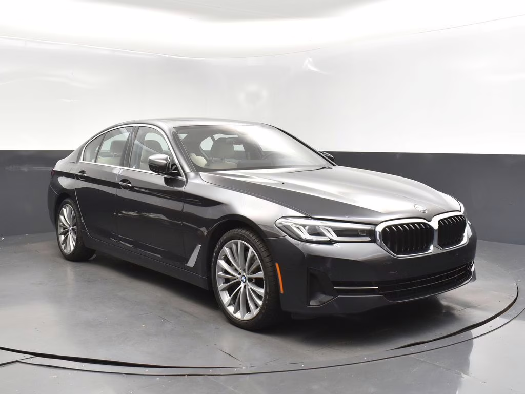2022 Dark Graphite Metallic BMW 5 Series 540i RWD Sedan
