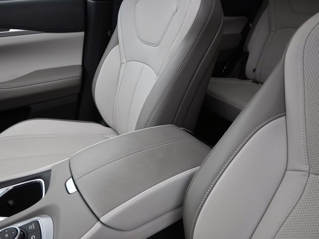 2026 Radiant White INFINITI QX60 PURE FWD SUV